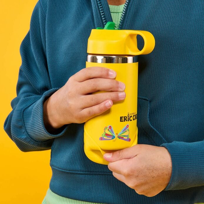 kids-12-oz-bottle-world-of-eric-carletm-z9 7-lifestyle.jpeg