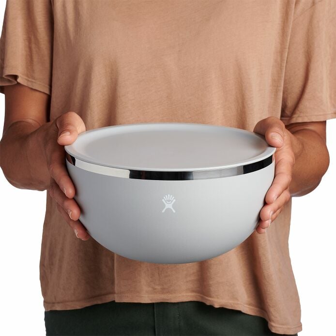 3-qt-serving-bowl-with-lid-s5 OKB3035-Birch-HB.jpg