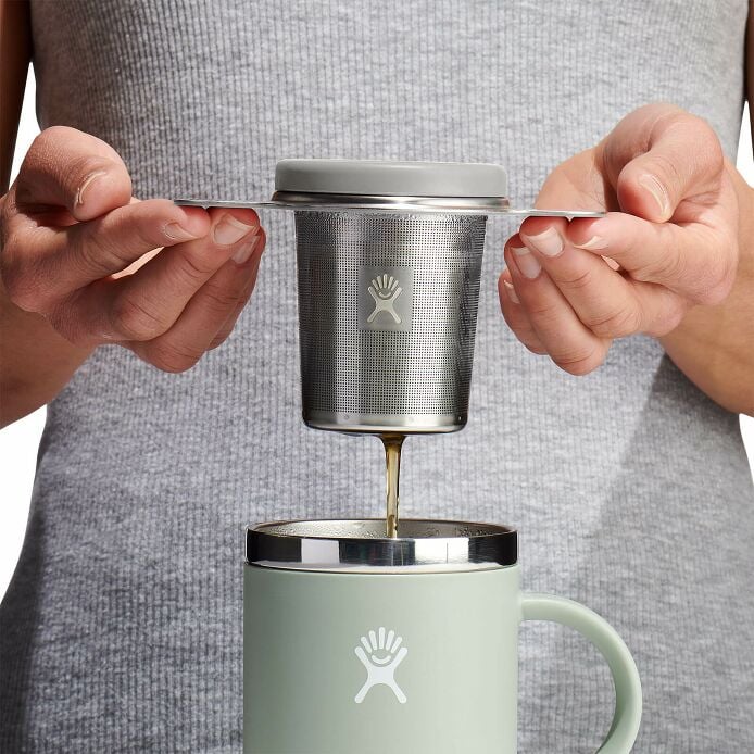 tea-infuser-d3 drif035-tea-infuser-birch-hb-pour_1.jpg