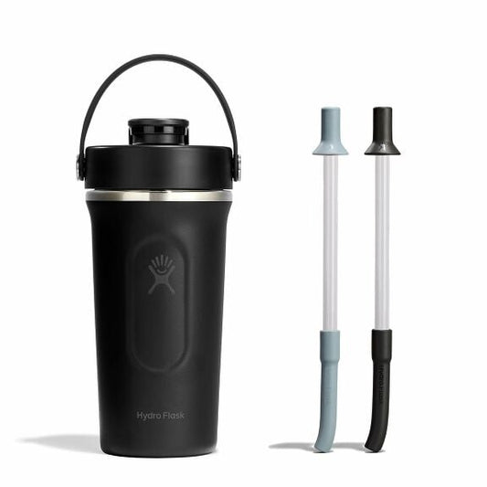 shaker-bottle-and-straw-bundle-i8 group_187_1__1.jpg