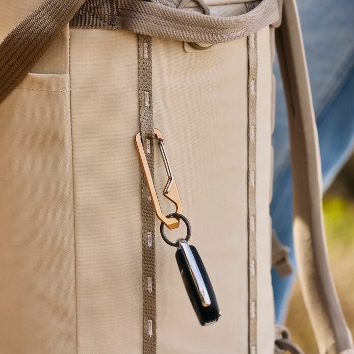 carryouttm-backpack-22-l-w7 hf_carryout_bouwer_d1_l1_torrey_pines_lifestyle_1838_2.jpg