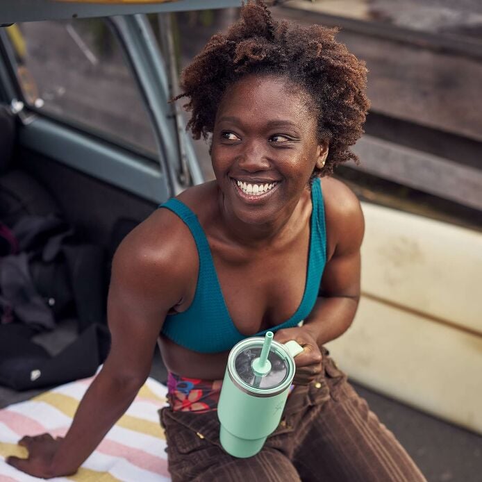 24-oz-travel-tumbler-m1 hf_s26_mcinnis_0259.jpg