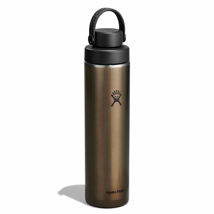 24-oz-lightweight-chug-cap-bottle-i4 lw24lwfcc080-24-oz-lightweight-chug-cap-bottle-wide-mouth-obsidian-angled.jpg