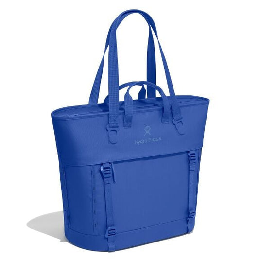 carryouttm-soft-cooler-tote-30-l-x4 maxiit382_carryout_tote_30l_capri_blue_angled_1.jpg