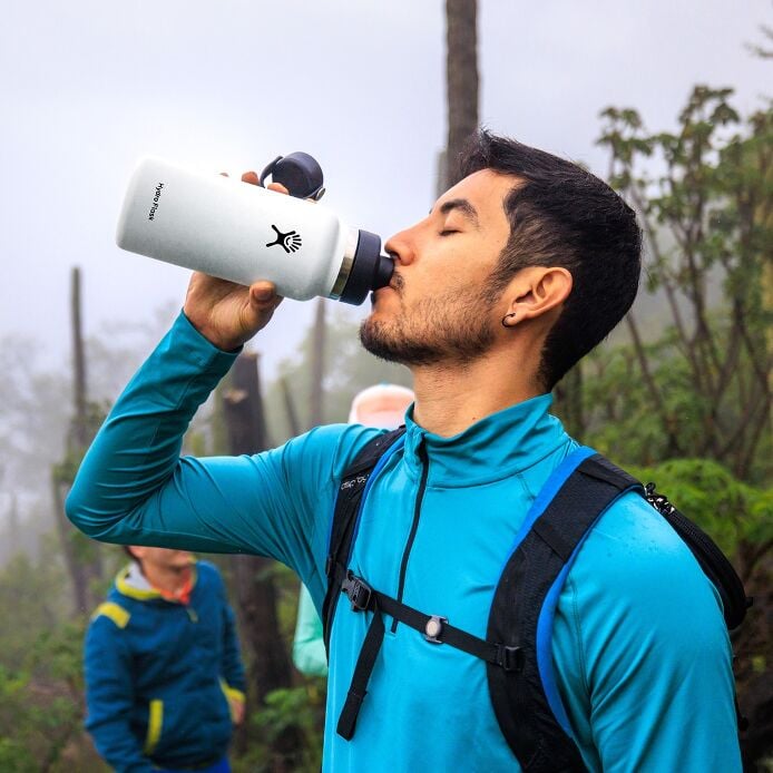 wide-mouth-flex-chug-cap-e1 ono_7111_white_1600x1600_1__1.jpeg